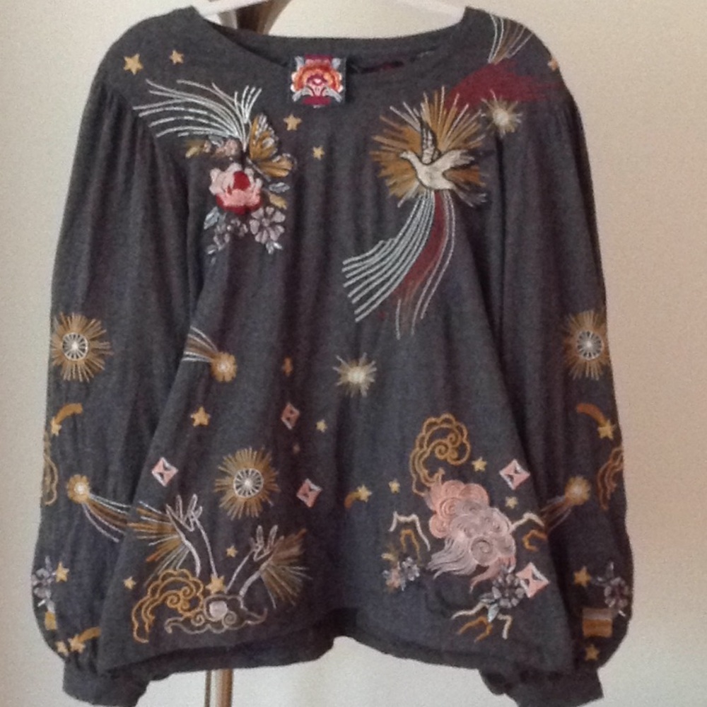 🌸🍃🌺Johnny Was - 'For Cooler Summer Days' Top